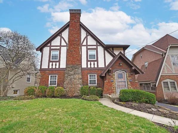 1346 Herlin Pl, Cincinnati, OH 45208