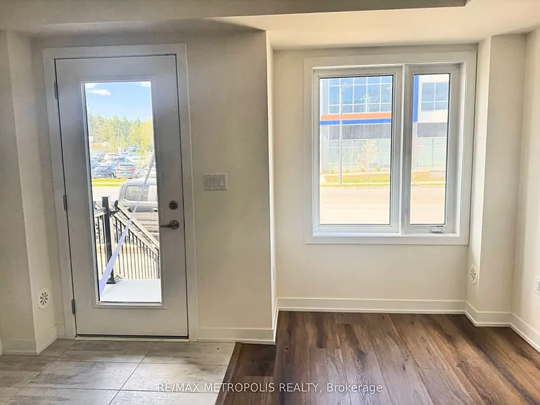 1695 Dersan St — Photo 2