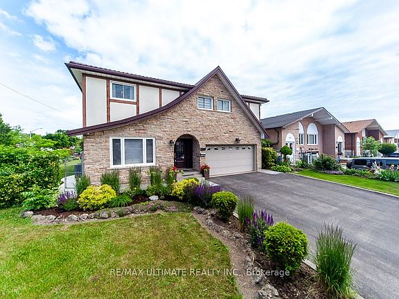 2nd image of 2589 Trident Ave