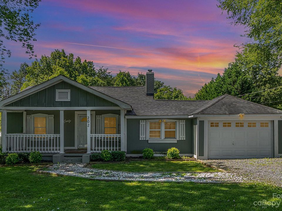 1st image of 202 Belt Dr