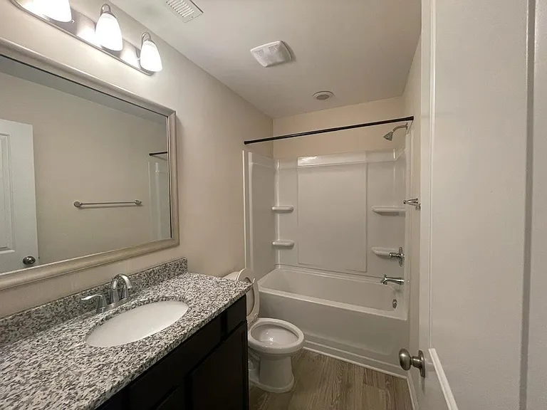 112 Brewers Oak Ln — Photo 12