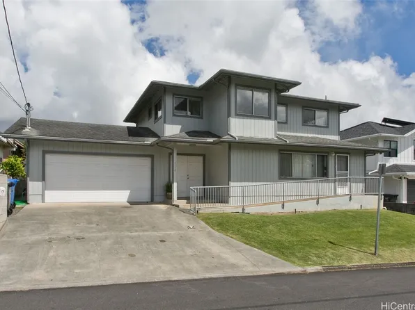 712 Kauai St, Honolulu, HI 96817