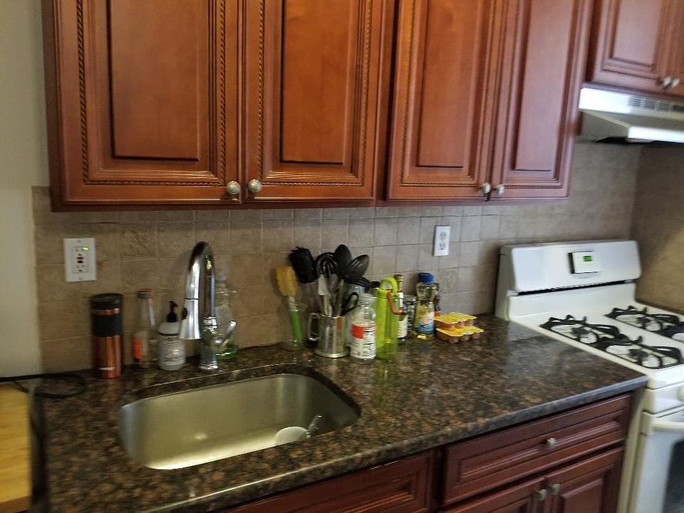 1st image of 2581 36th St APT C4