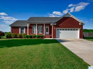 19463 Cross Key Rd, Athens, AL 35614