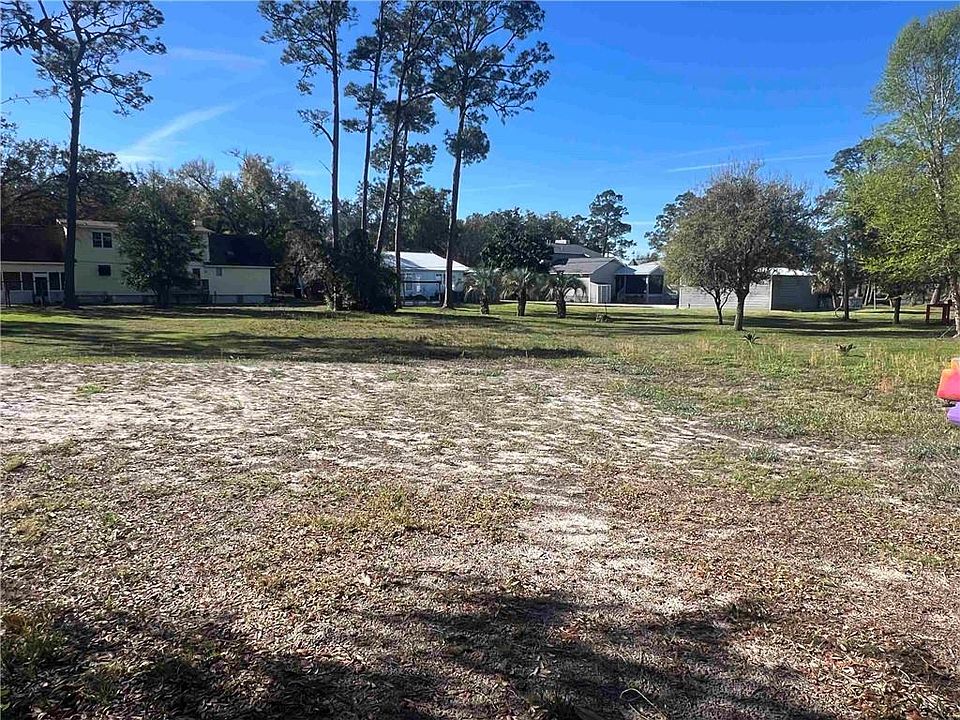 1st image of 317 Magnolia Dr #33