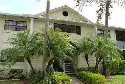 1st image of 935 NE 199th St APT 208-16