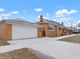 5928 W Higgins Ave, Chicago, IL 60630