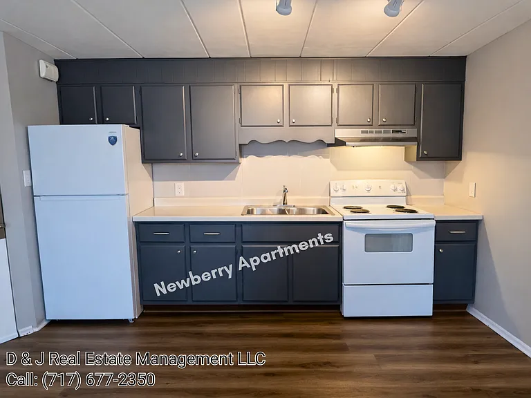 283 Park St #C15 — Photo 2