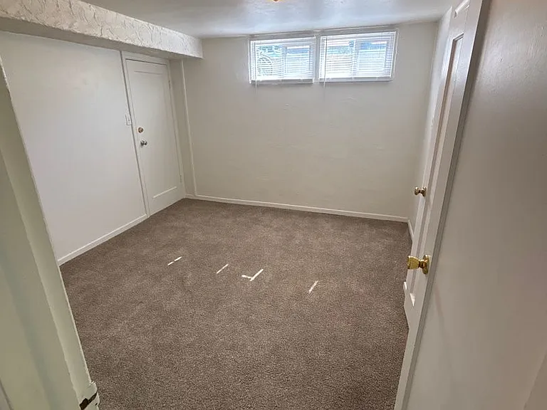 85 Princeton Ave — Photo 11