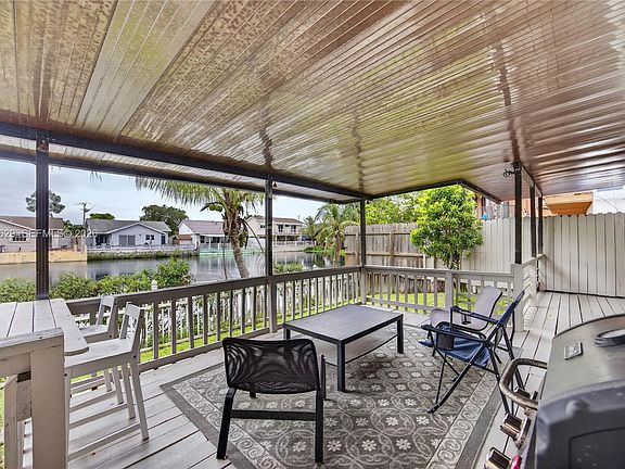 3rd image of 8210 SW 96th Ct