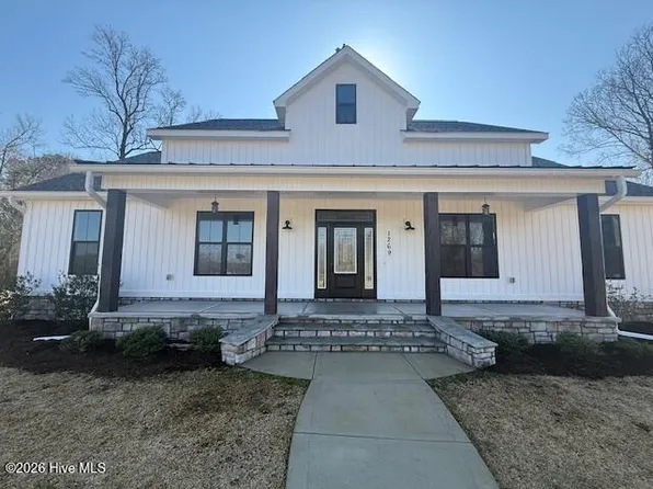 1269 Deep Bottom Road, Wallace, NC 28466