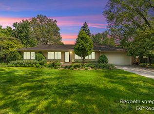 2335 Delange Dr SE, Grand Rapids, MI 49506