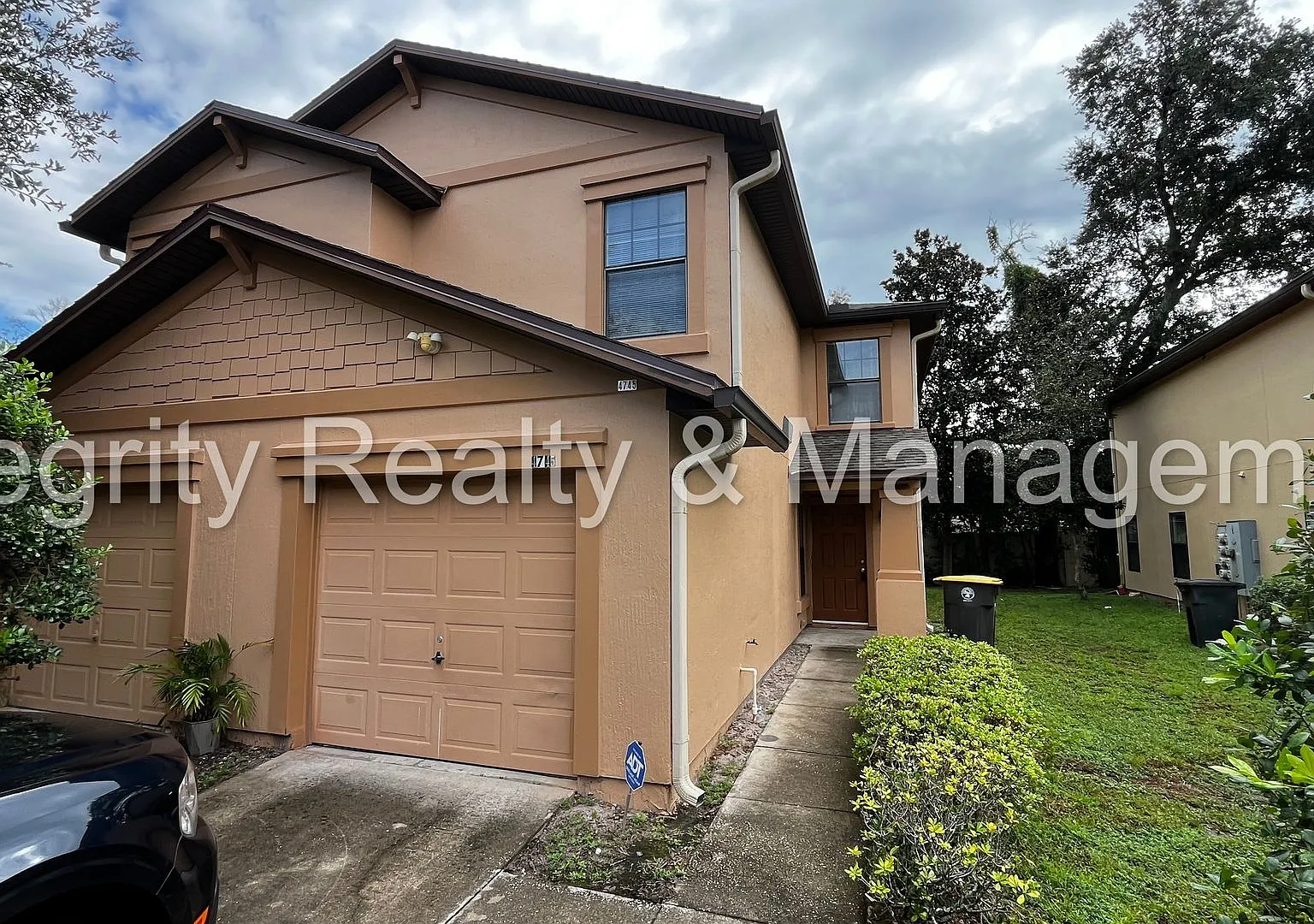 2-story townhouse-style — Photo 1