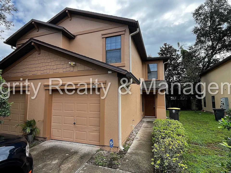 4745 Playschool Dr