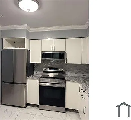 6610 Johnson St — Photo 3