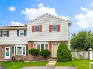 274 Riverview Dr, Ephrata, PA 17522