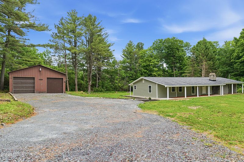 2nd image of 412 Bozenkill Road