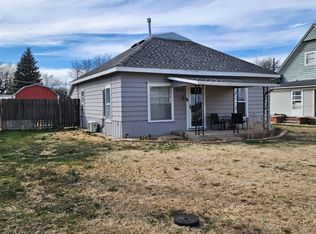 311 Grant St, Quinter, KS 67752