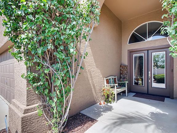 4908 E Aire Libre Ave