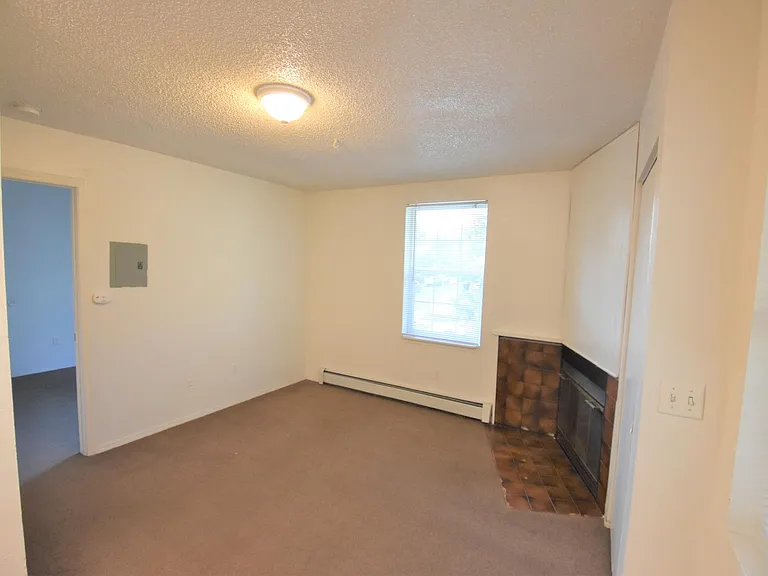 963 Marine St #4-6-7 — Photo 4