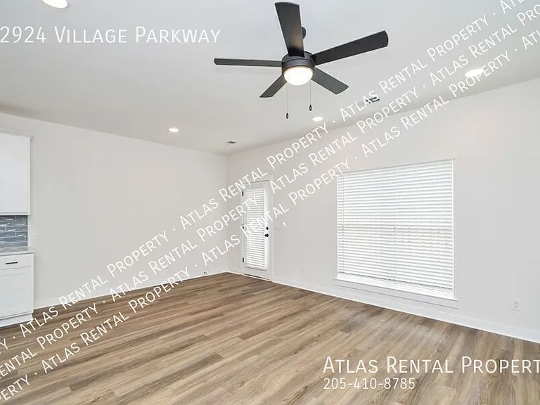 22924 Village Pkwy — Photo 8