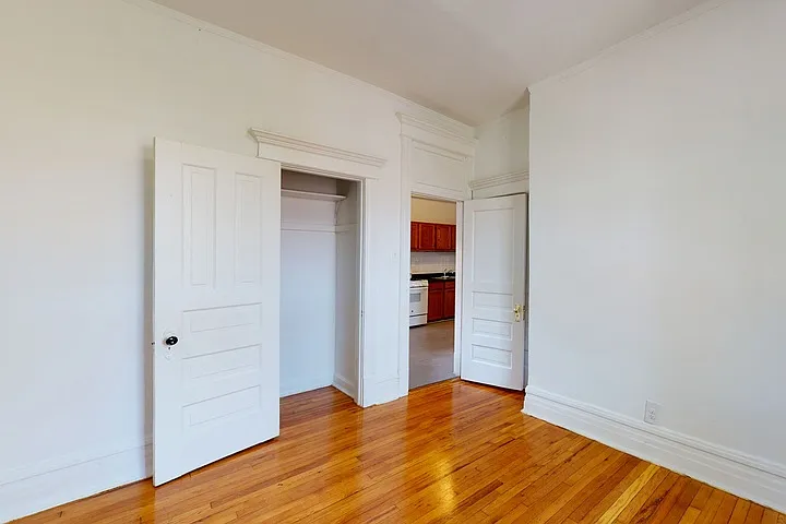 5401-5403 S. Woodlawn Avenue — Photo 69