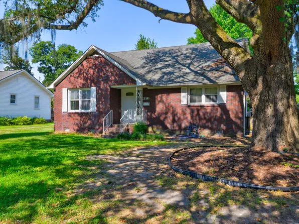 4813 Park Pl W, North Charleston, SC 29405