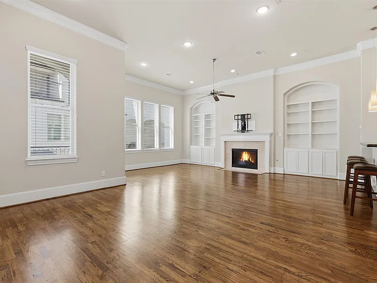 2707 Cohn Trl — Photo 14