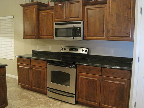 5th image of 4072 S Medallion Dr
