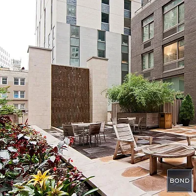 Rented by Bond New York | media 1