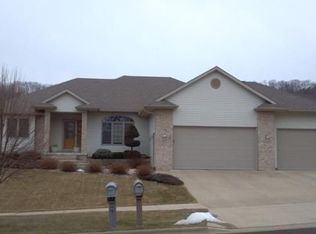 845 Tahoe Dr, Onalaska, WI 54650