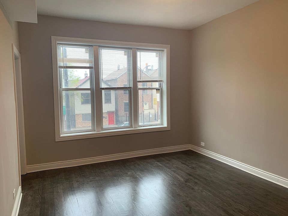 1st image of 2109 N Western Ave APT 2F