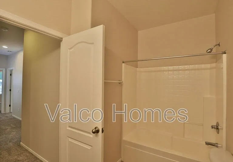 11412 E Segura Ave — Photo 24
