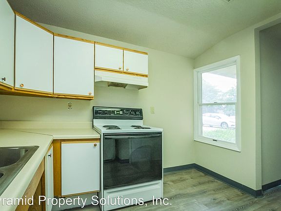 4th image of 1316 22nd St #1326