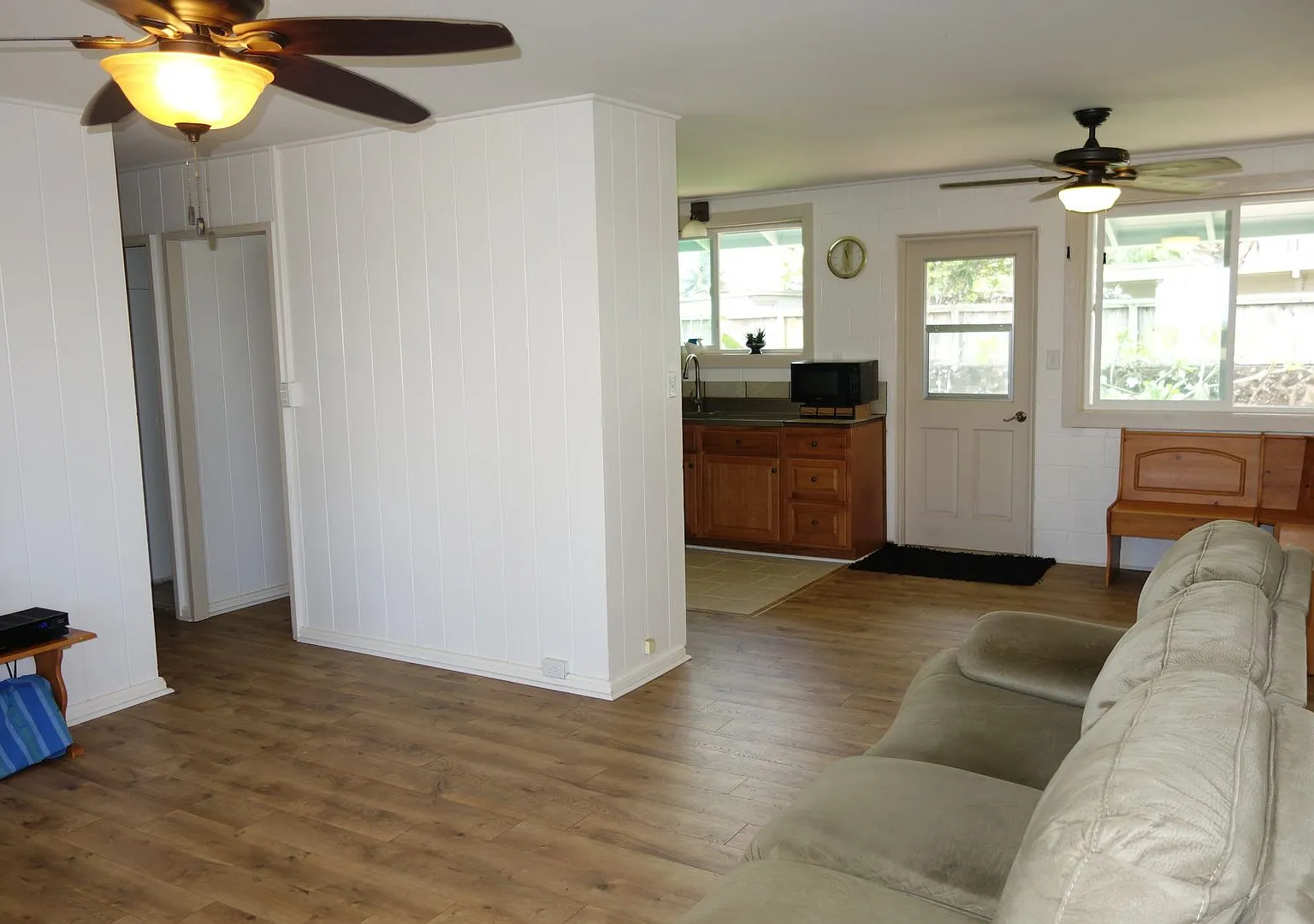 3 BD / 1.5 BA Home in Waialua! — Photo 3
