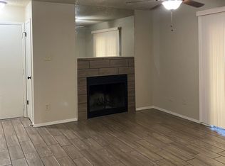 310 E Denton Dr #B, Euless, TX 76039