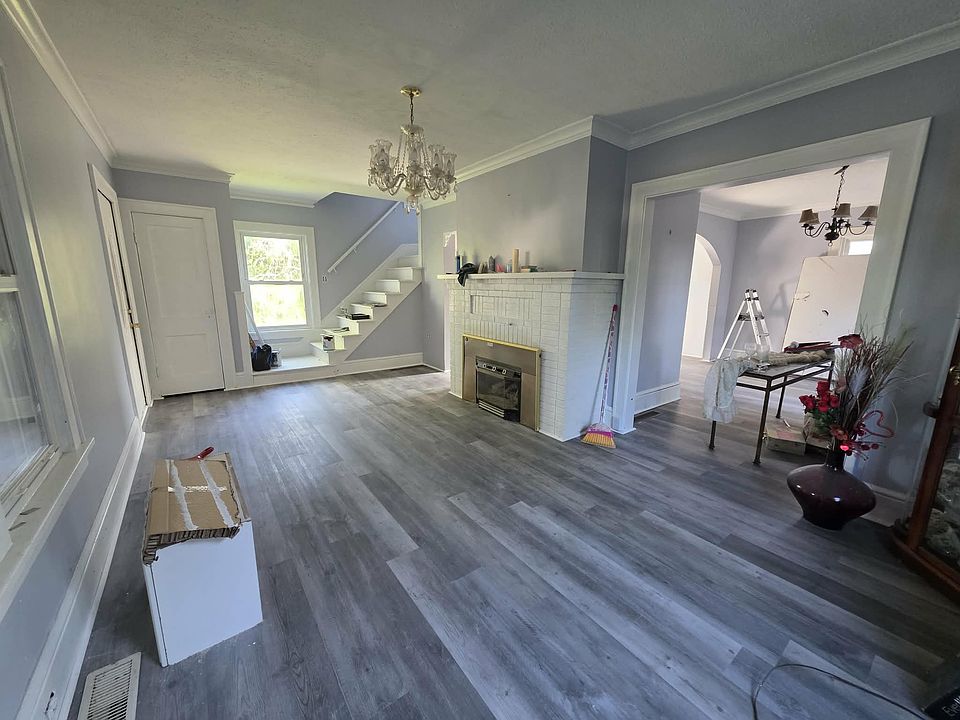 1st image of 109 Edgett St