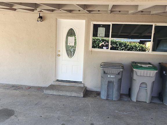3rd image of 736 Kegle Dr