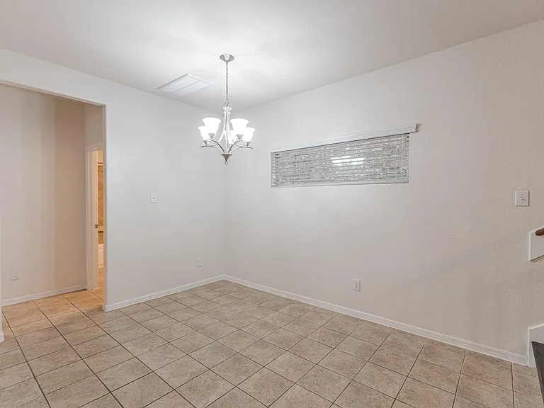 13527 Vista De Oro St — Photo 12