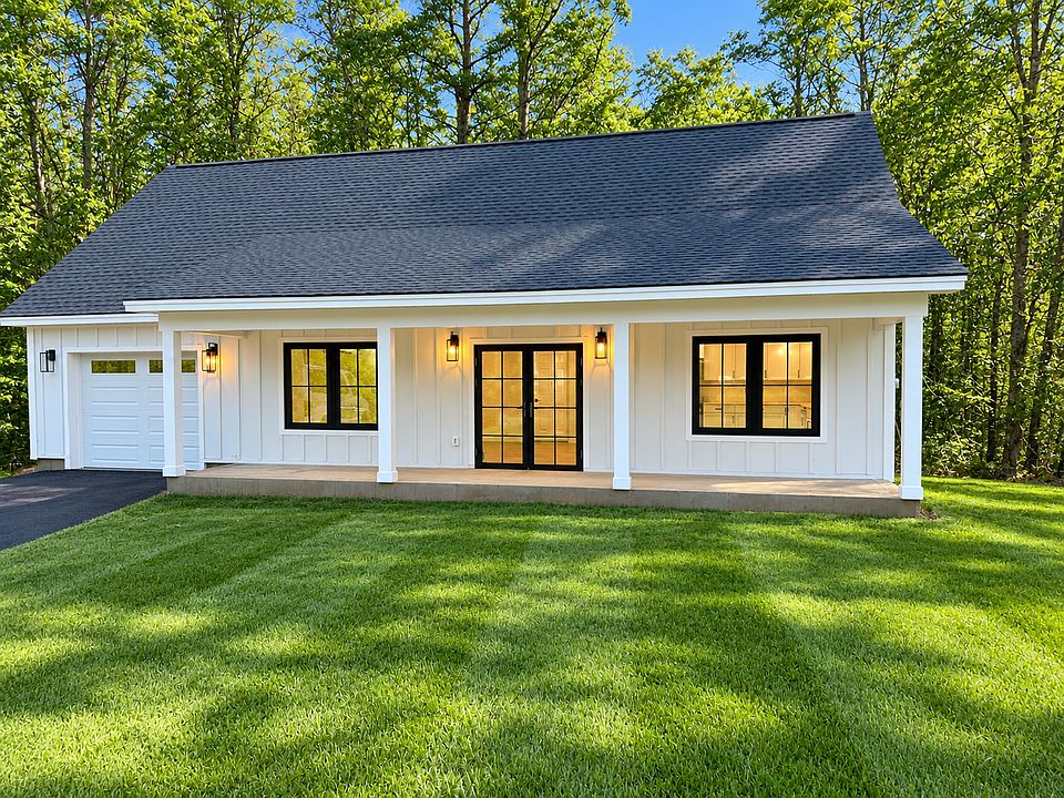 1st image of 3 Sapphire Ln #2