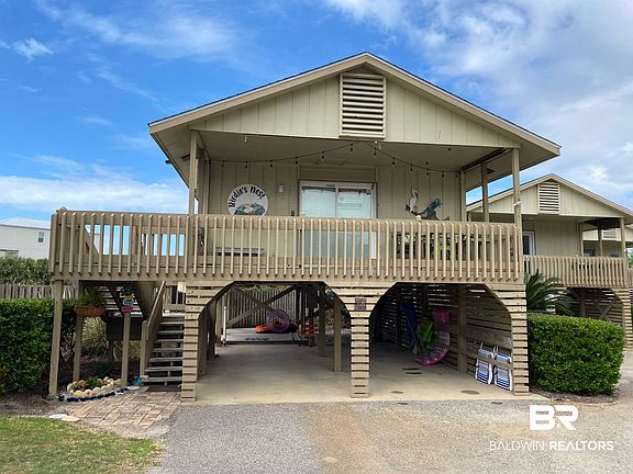 2nd image of 1028 W Beach Blvd #14