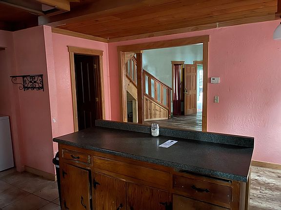 4th image of 3155 Oakland Ave APT B