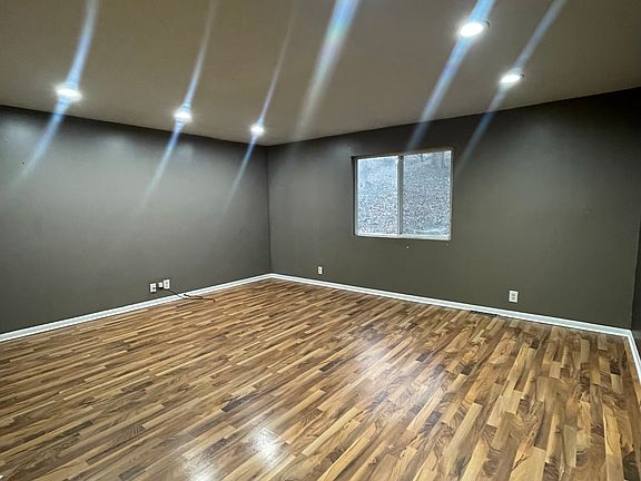 2nd image of 13742 Cherokee Ln