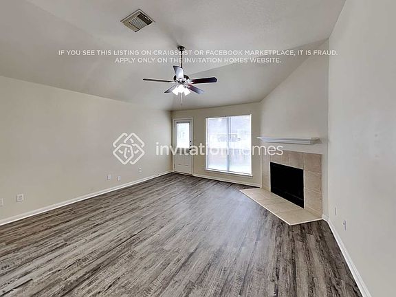 4th image of 3525 Stonehenge Dr