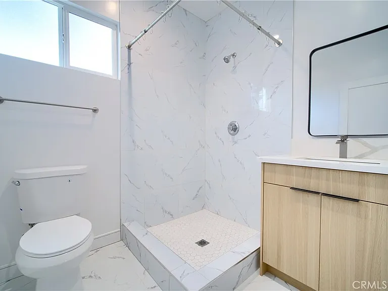 259 S Avenue 54 #1/2 — Photo 16