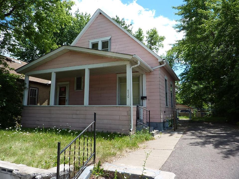 1st image of 950 Maryland Ave E