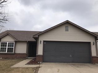 8048 Southern Trails Pl, Indianapolis, IN 46237