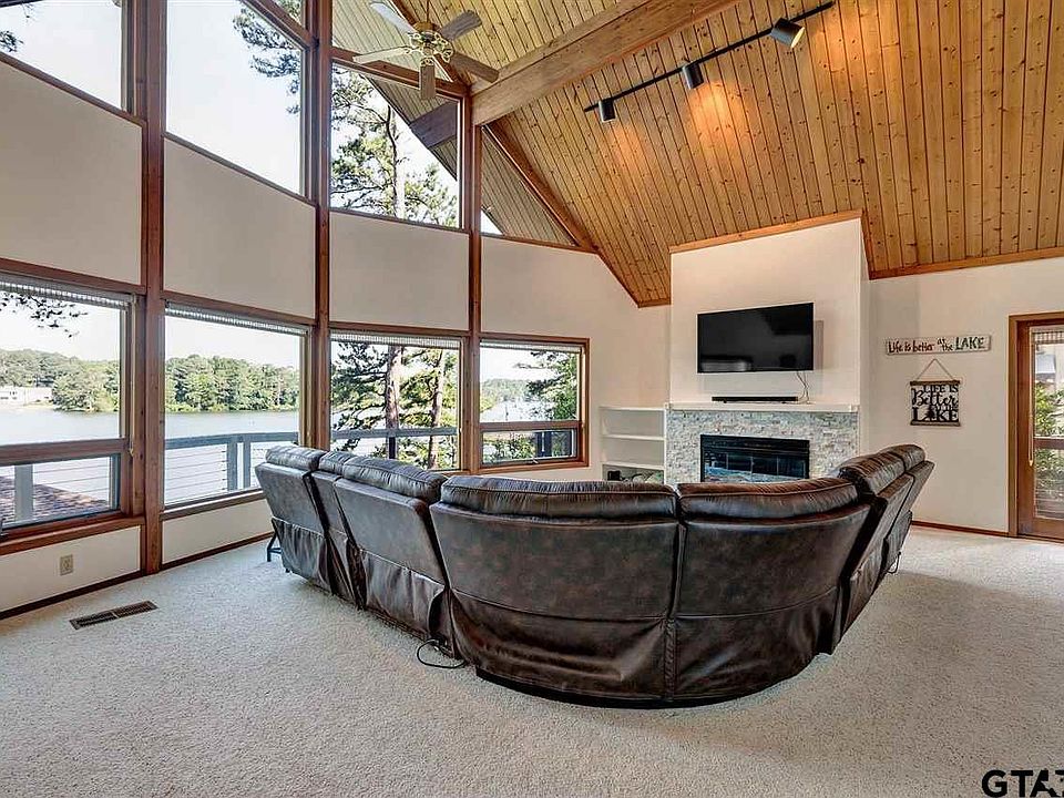1st image of 334 Hideaway Lane Central