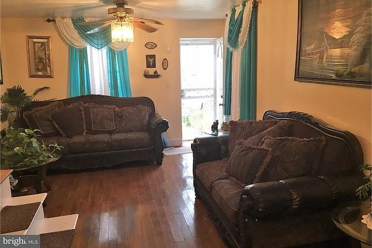 1st image of 2634 Coral St