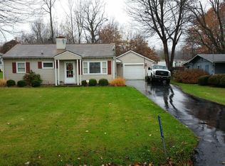 273 Crestwood Dr, New Castle, PA 16101